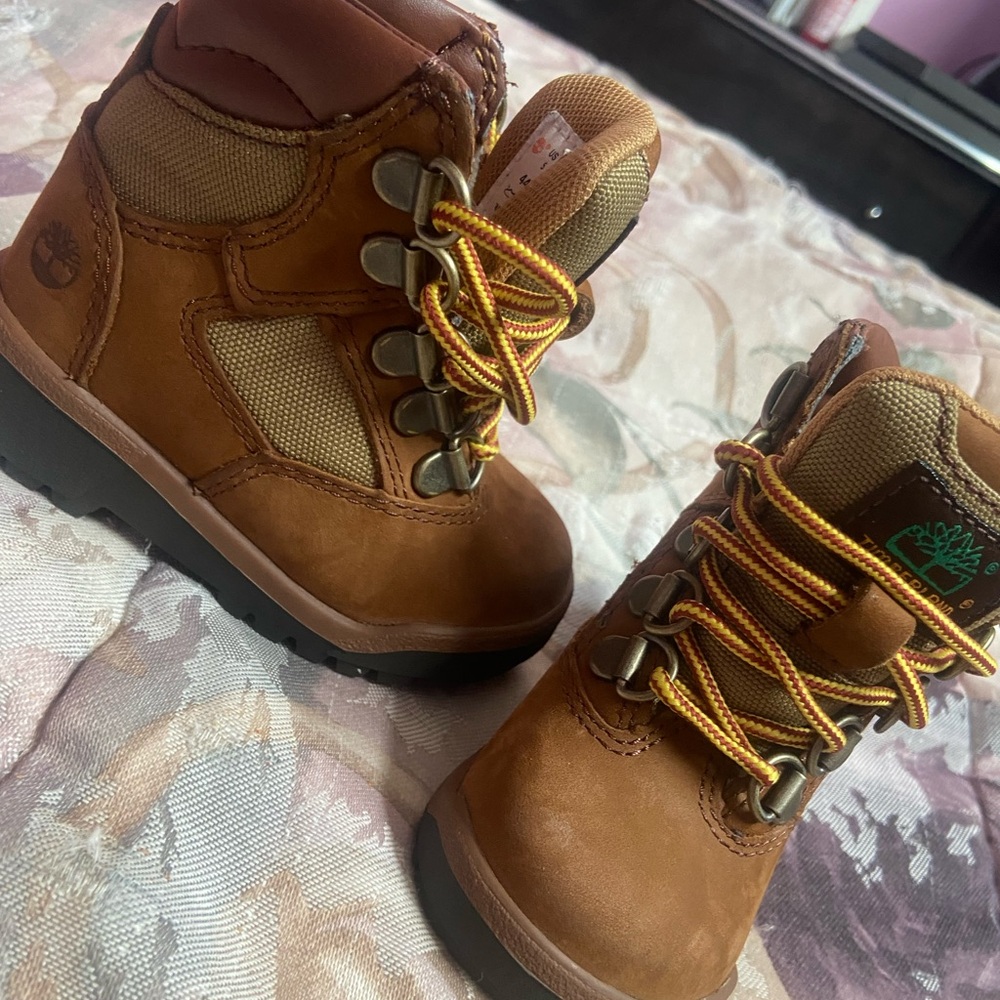 Baby shoes